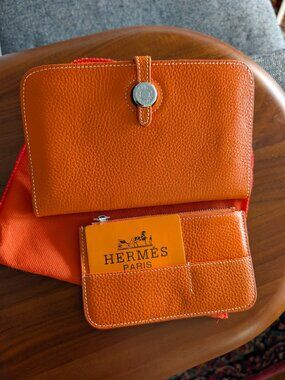 Hermes Drogon Duo Wallet... Authentication included